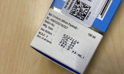 新生宝宝能不能抱-专业新生宝宝能不能抱着睡觉平台-刚出生的婴儿可以抱睡吗